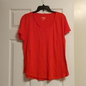 Women's V-neck tee shirt shirt sleeve